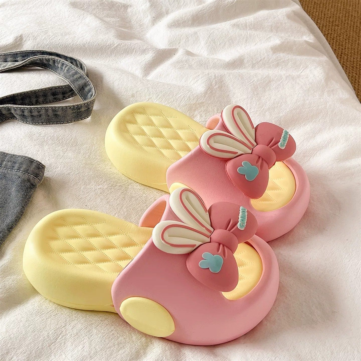 Ciabatte con Plateau a Forma d - Cotton Candy Cone recensione e prezzo